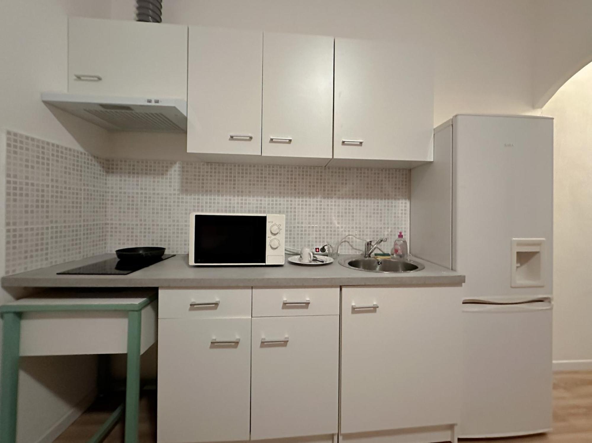 Avec Balcon Apartamento *